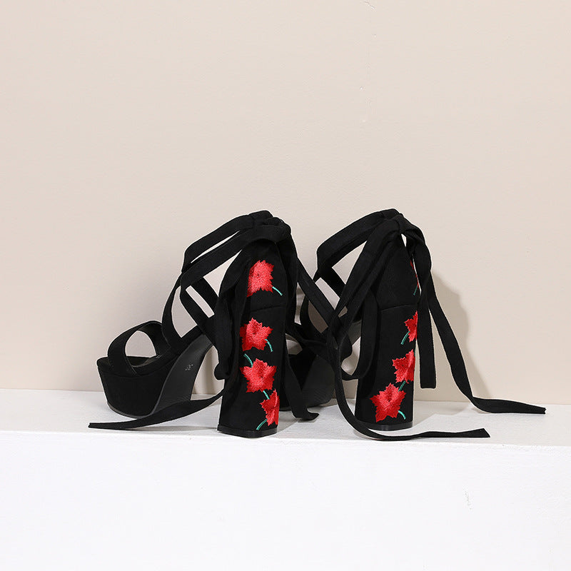 Embroidery Flower Chunky Heel