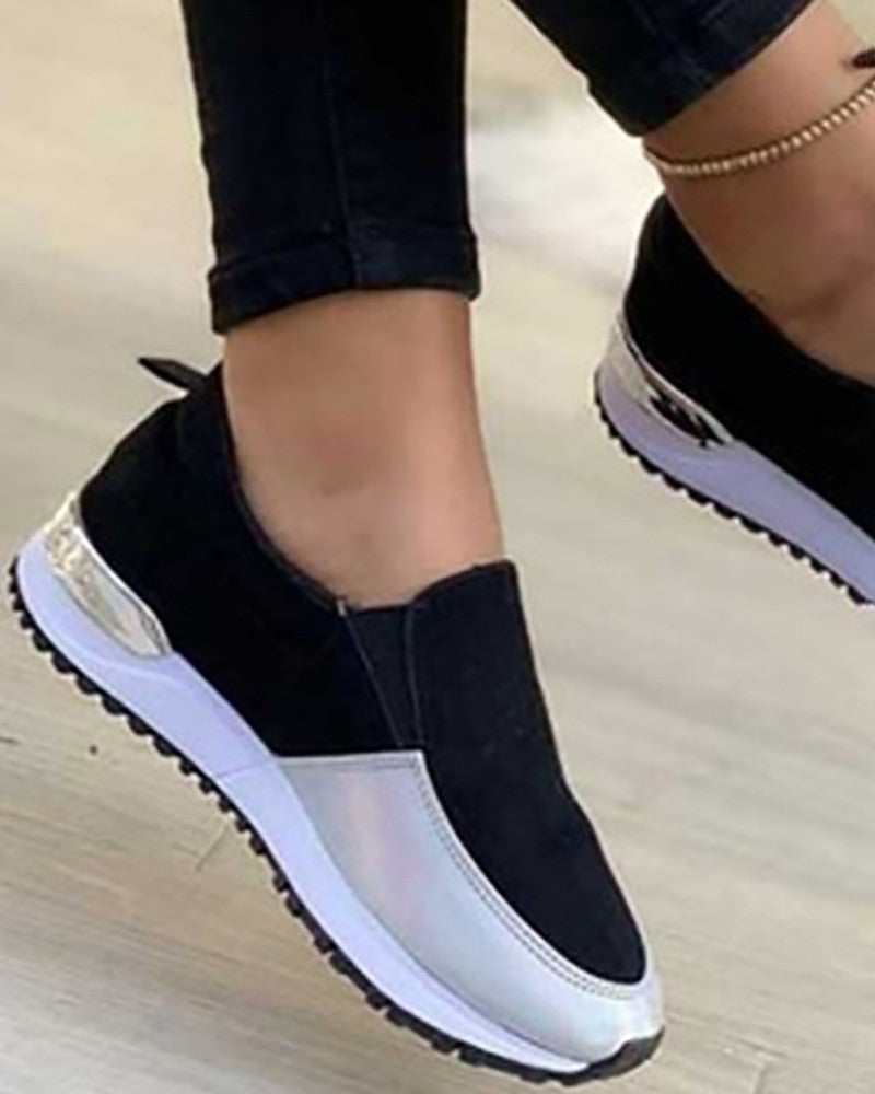 Versatile and supportive orthopedic Sneakers