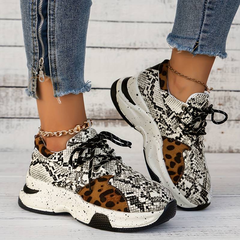 Women Lace up Sneakers