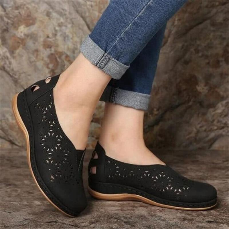 Women Breathable Hollow-out Sandals