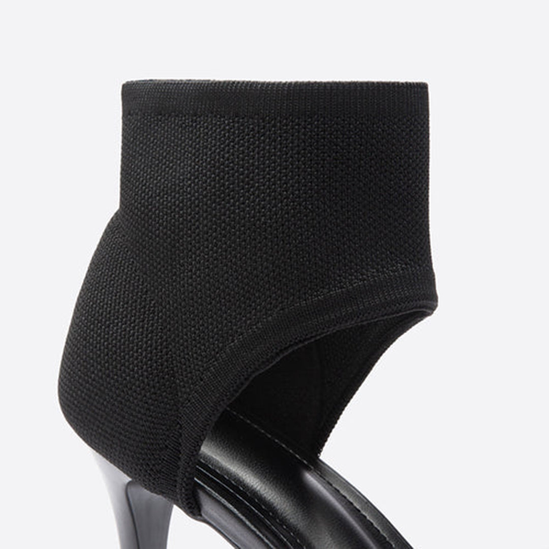 Knit Detailing and Pointed Toe Stiletto