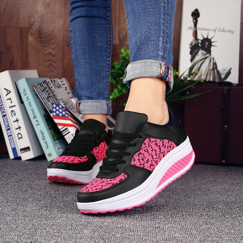 Women's swing platform sneakers