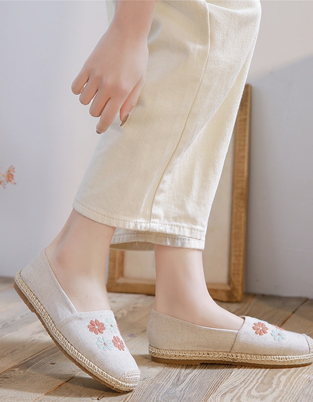 Embroided Doll Shoes for Women