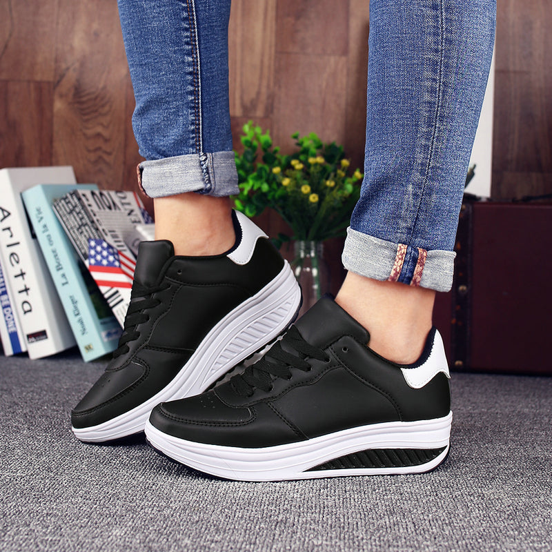 Women's swing platform sneakers