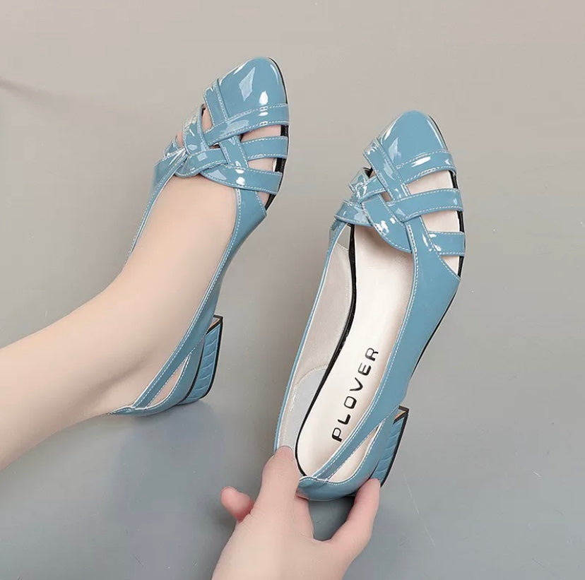 Low Heels Blue Pointed Toe Sandals