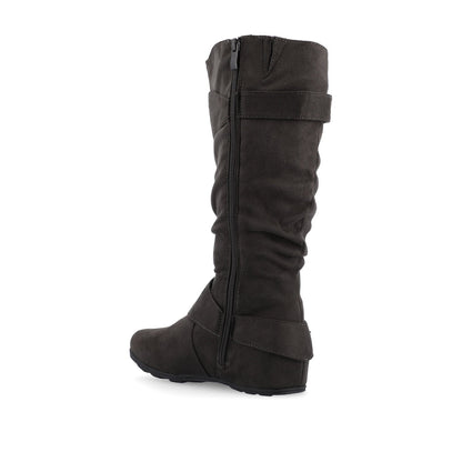 Comfortable and versatile orthopedic Boots