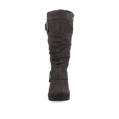 Comfortable and versatile orthopedic Boots