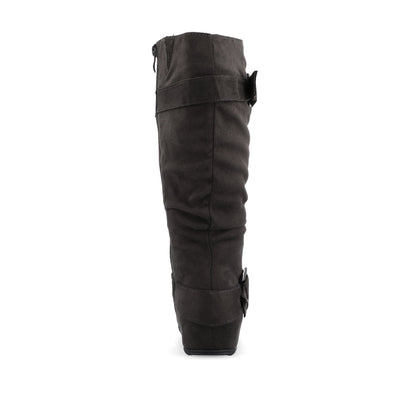 Comfortable and versatile orthopedic Boots