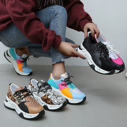 Trendy and supportive orthopedic Sneakers 