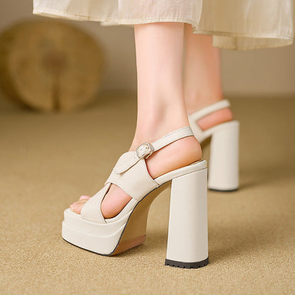 Light and airy sandals