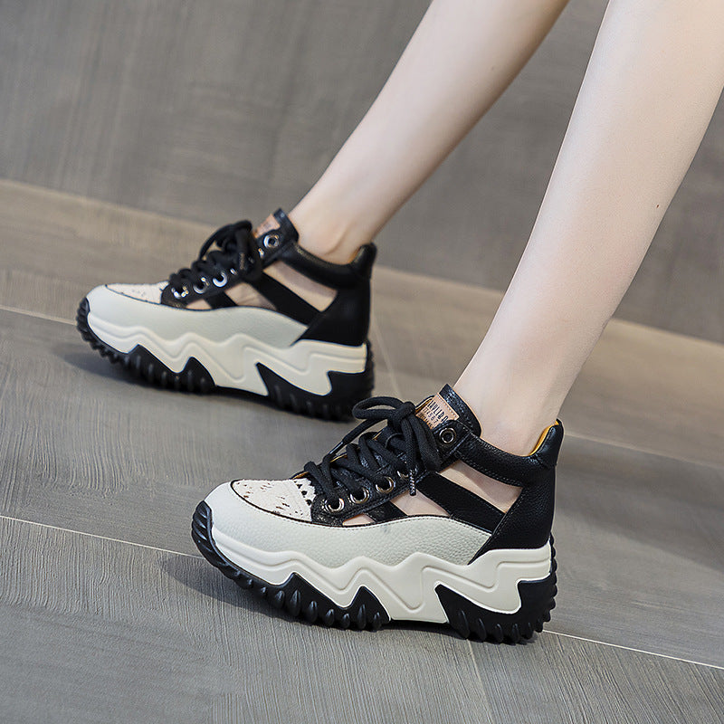 Heightened thick-soled sneakers