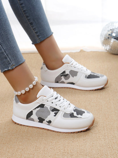 Comfertable and stylish orthopedic Sneakers