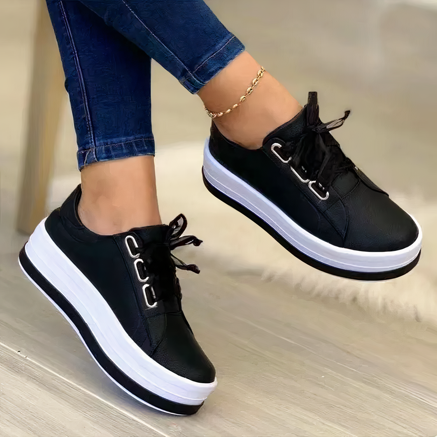 Fashionable supportive orthopedic Sneakers