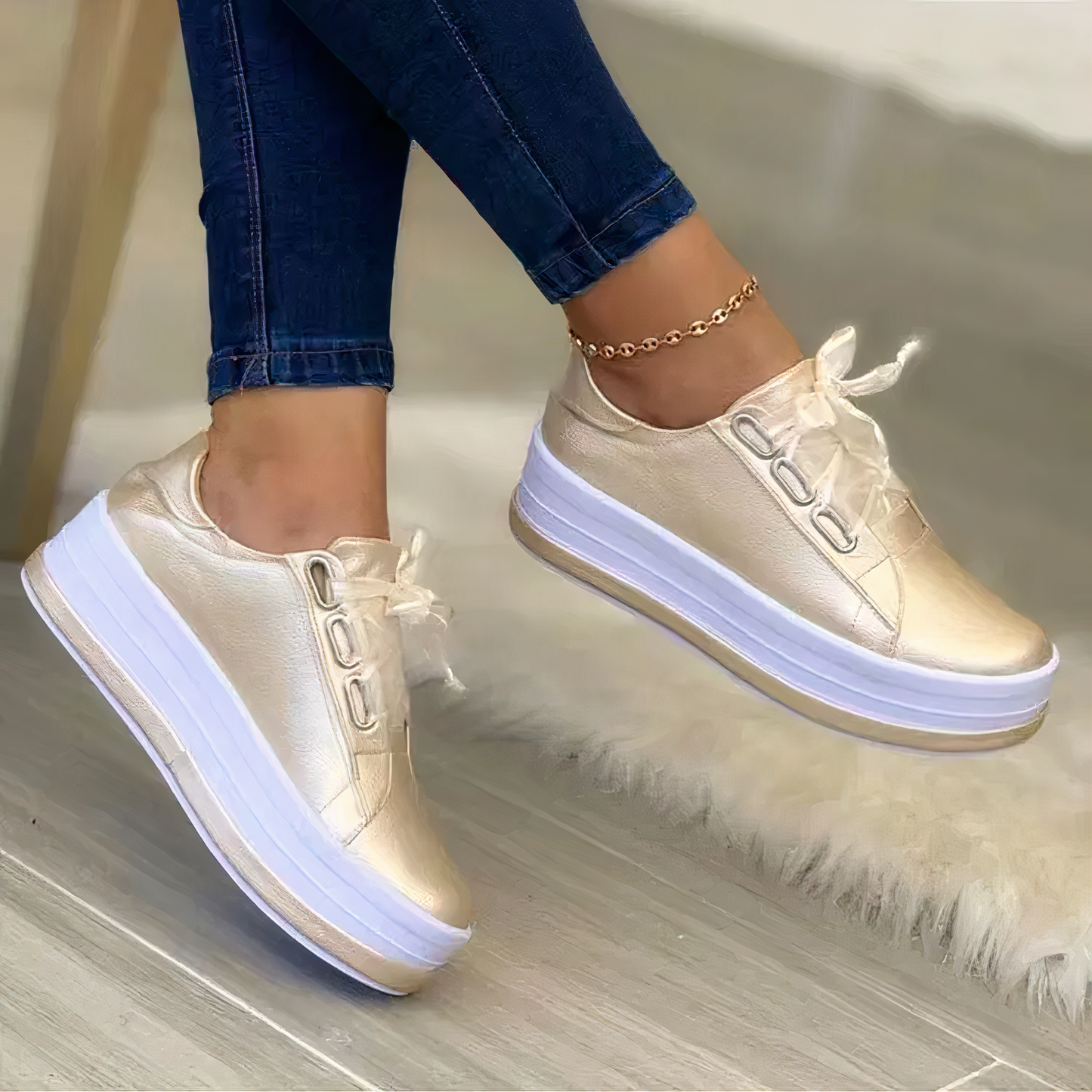 Fashionable supportive orthopedic Sneakers