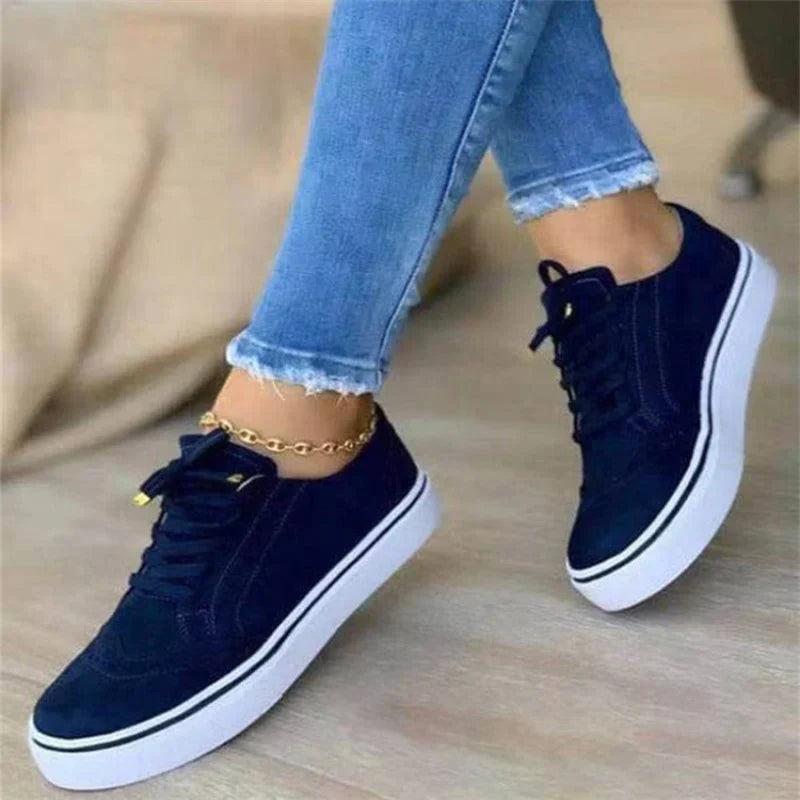 Elegant and detailed supportive Sneakers