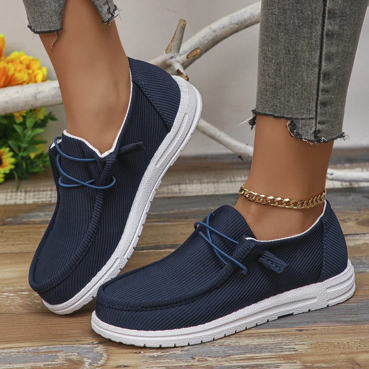 Comfortable and versatile orthopedic Shoes