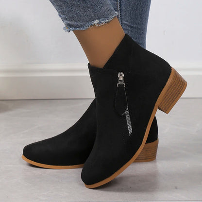 Casual and supportive orthopedic Boots