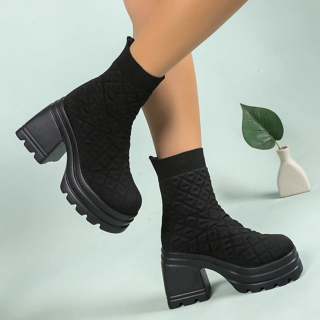 Elegant and detailed supportive Boots