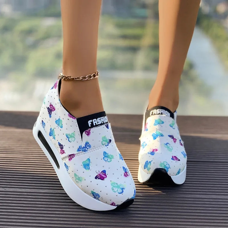 Fashionable and supportive orthopedic Shoes