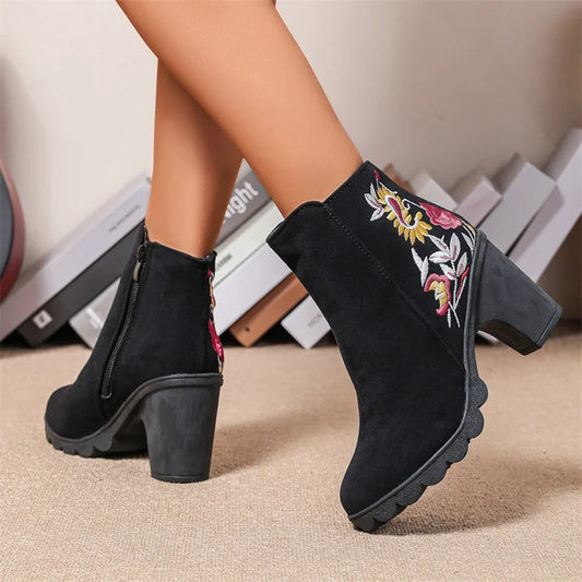 Casual and supportive orthopedic Heels