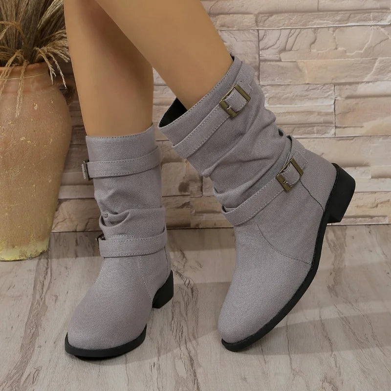 Comfortable and fashionable orthopedic Shoes