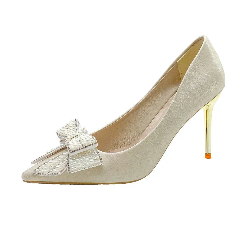 Rhinestone Bow White Wedding Shoes