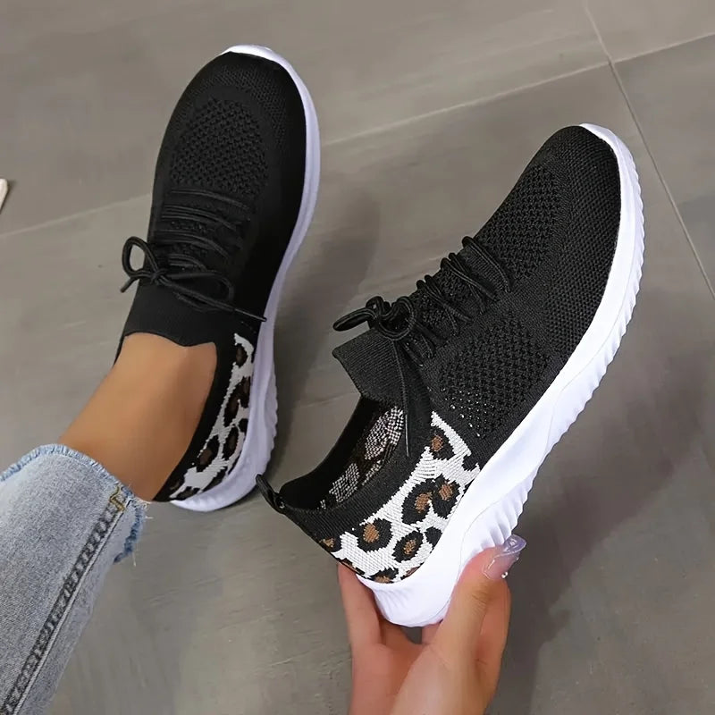 Tailored and comfortable orthopedic Sneakers