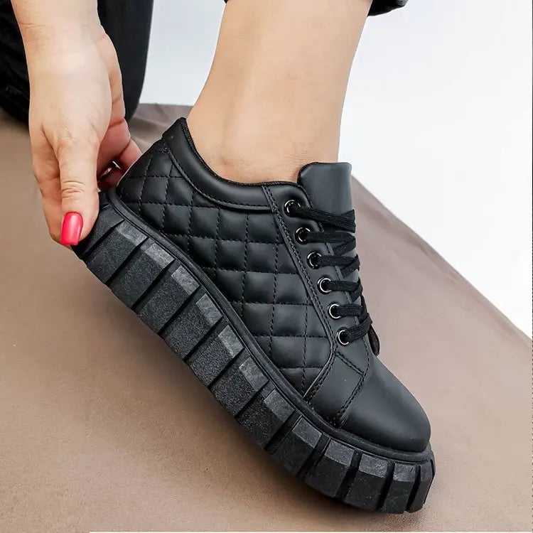 Fashionable supportive orthopedic Shoes