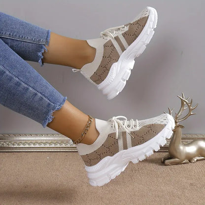 Women's Letter Pattern Lace-up Fashion Chunky Sneakers