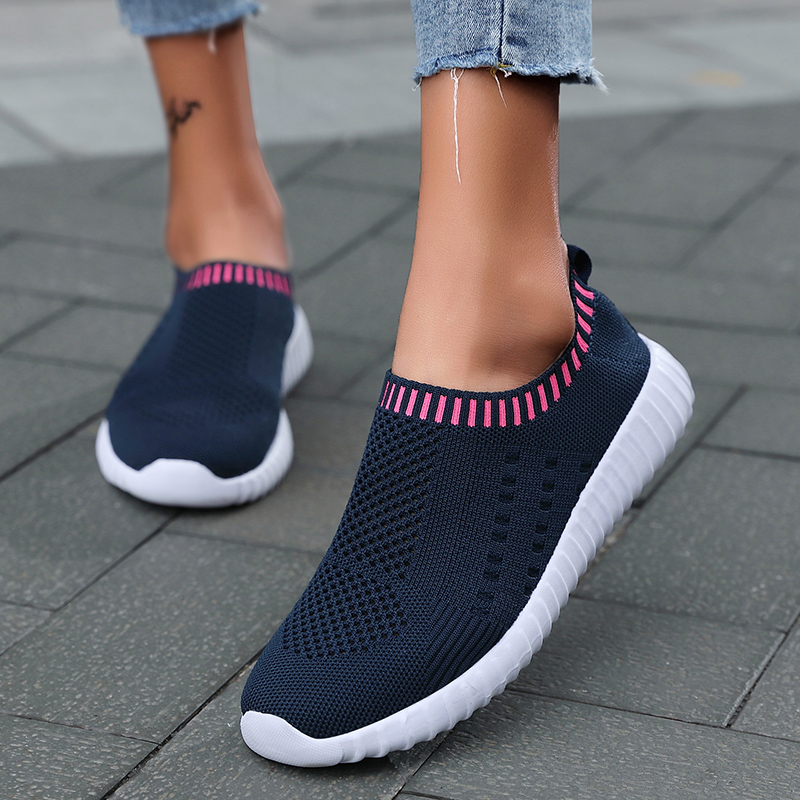 Supportive and fashionable orthopedic Sneakers