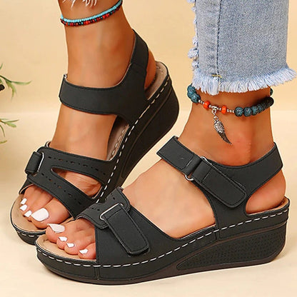 Comfy and breathable orthopedic Sandals