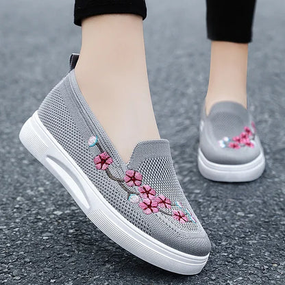 Women's Breathable Mesh Sneakers