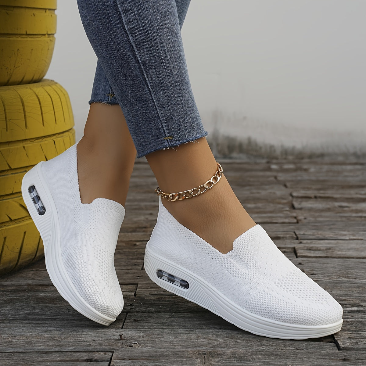 Modern  and supportive orthopedic Sneakers