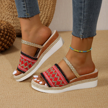 Wave patterned Sandals