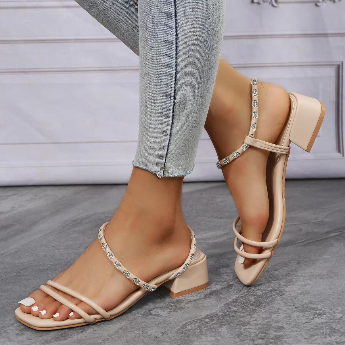 Women Chunky Leather Heels