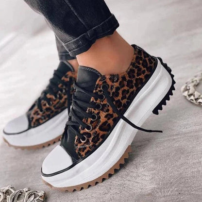 Fashionable supportive orthopedic Sneakers