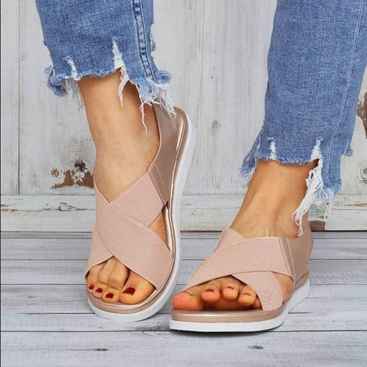 Comfortable minimalist flat sandals