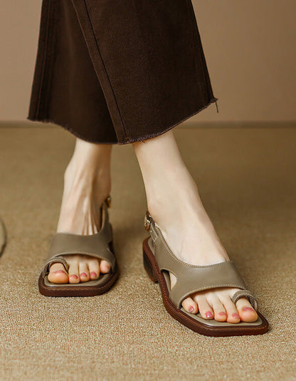 Classic and casual leather sandals